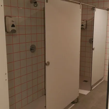 Egunon אכסניה